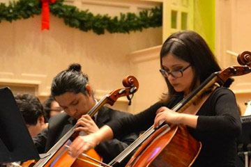 Photo of musician at the Holiday Choral Spectacular