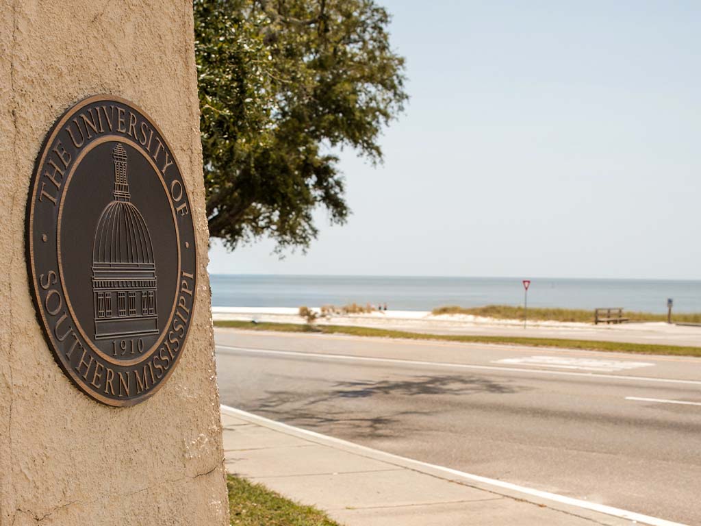 Gulf Park Gateway