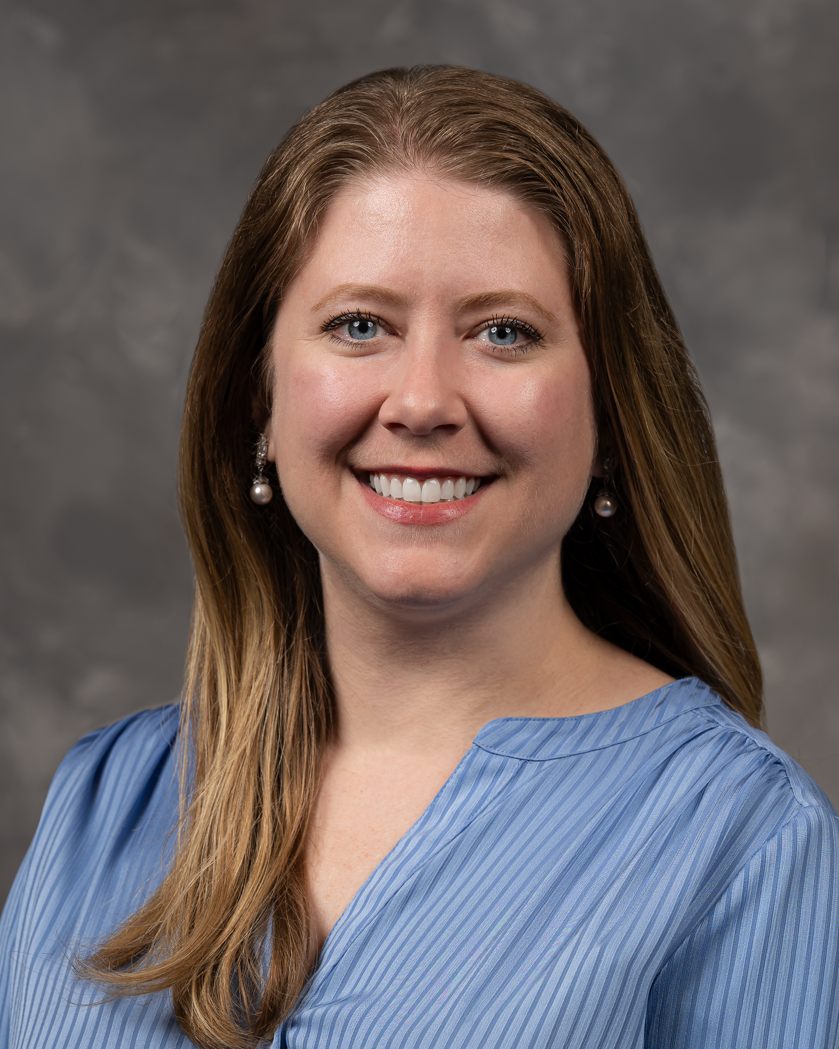 Mary Beth Simmons headshot