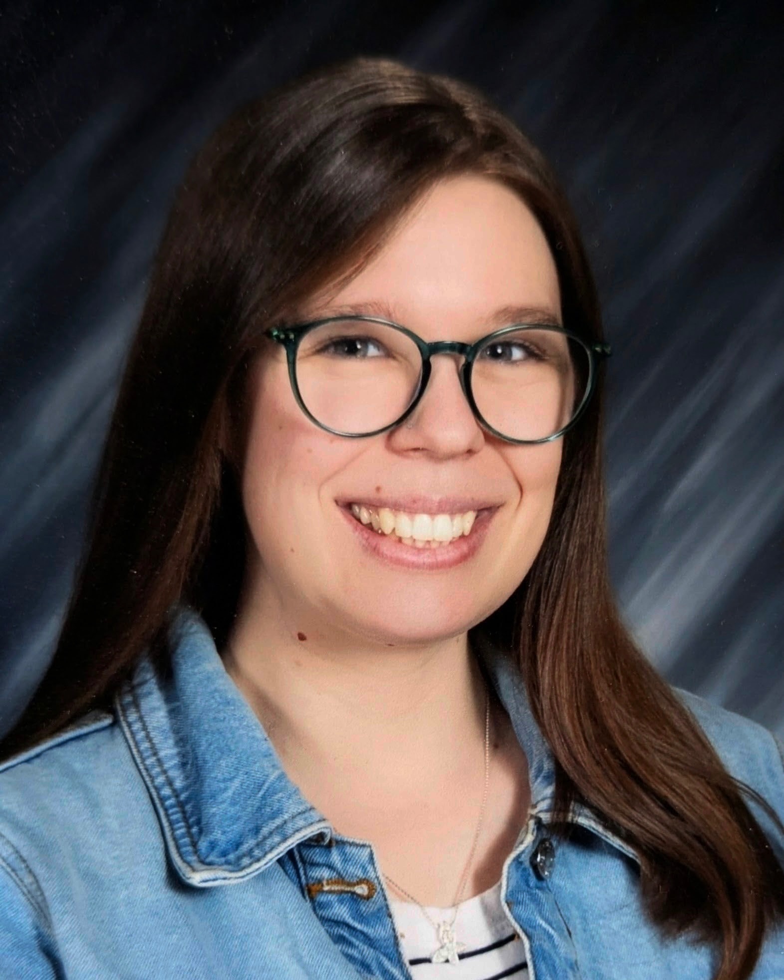 Professional photo of Kimberly Cradit