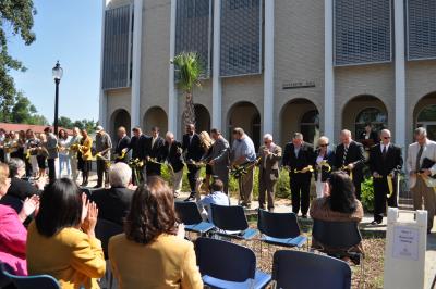The University of Southern Mississippi Gulf Park campus hosted a ribbon cutting ceremony August 28 to celebrate the opening of Elizabeth Hall, the final of five building projects that was completed following the damage caused by Hurricane Katrina in 2005. 