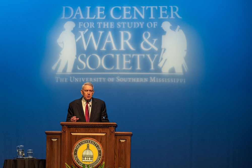 Dan Rather speaking at the Dale Center