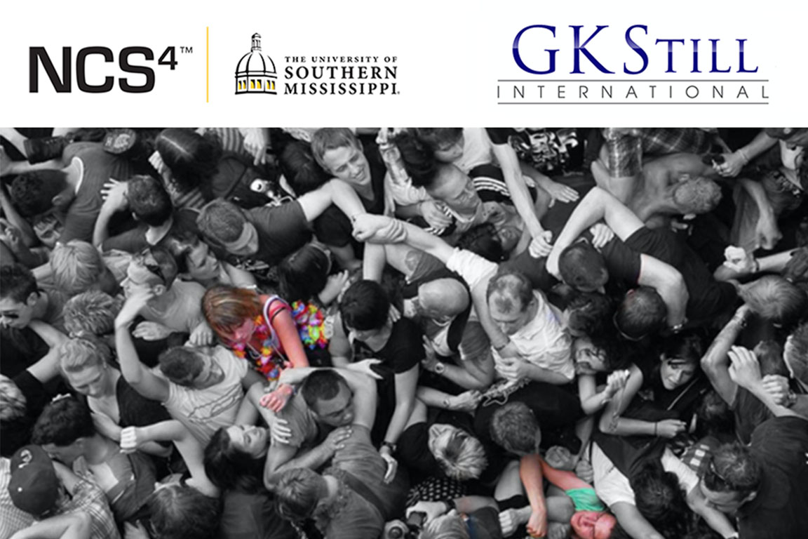 NCS4 USM GKStill International - Photo of mass crowding at an event