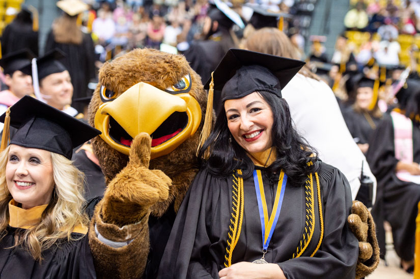 USM Graduation Ceremonies set for Dec. 89 The University of Southern