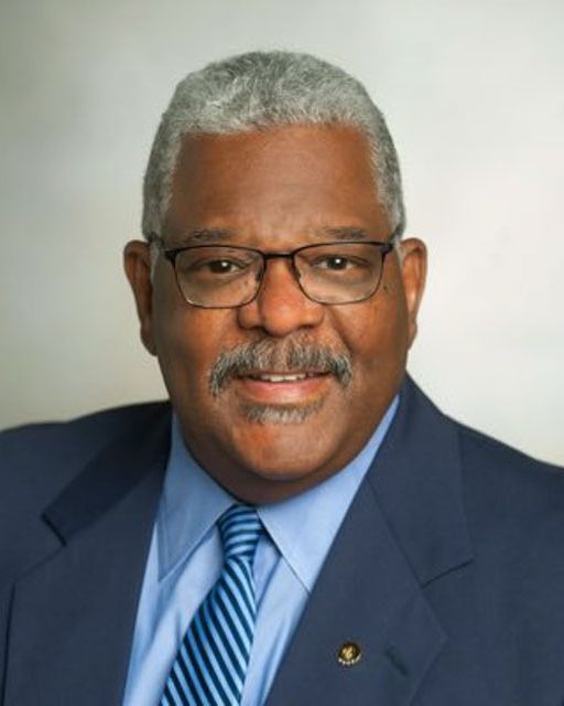 Dr. Eddie Holloway