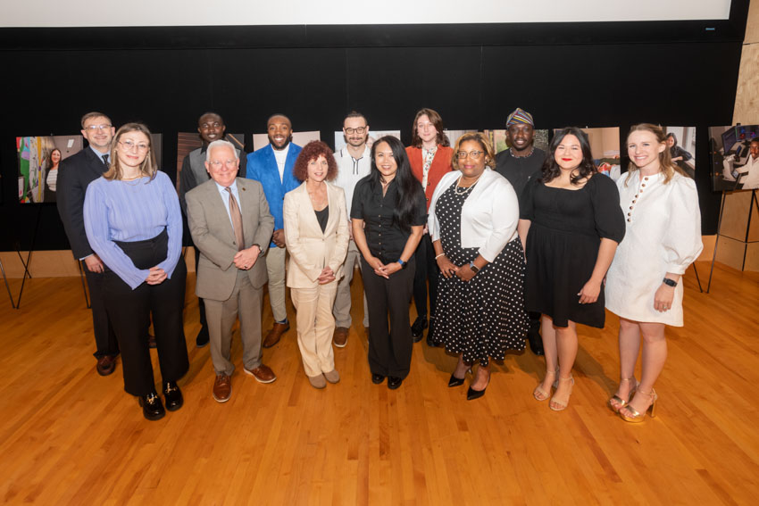 Graduate School Portrait Unveiling