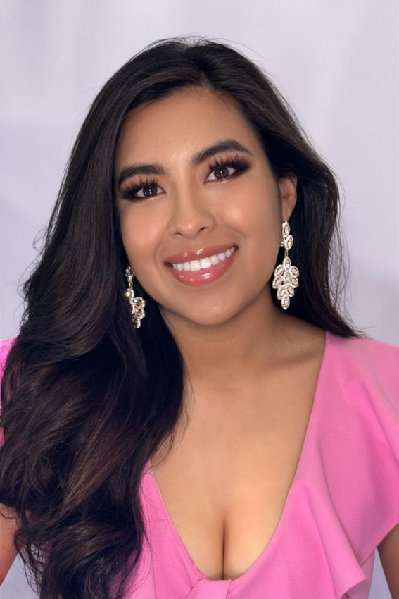 Leslie Martinez Headshot