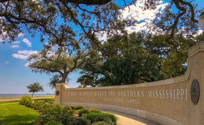 Gulf Park Gateway