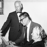Dr. Warren Tracy, 1974 Medallion recipient Taro Yashima and Lena de Grummond
