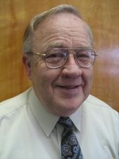 Photo of Dr. Gene Wiggins