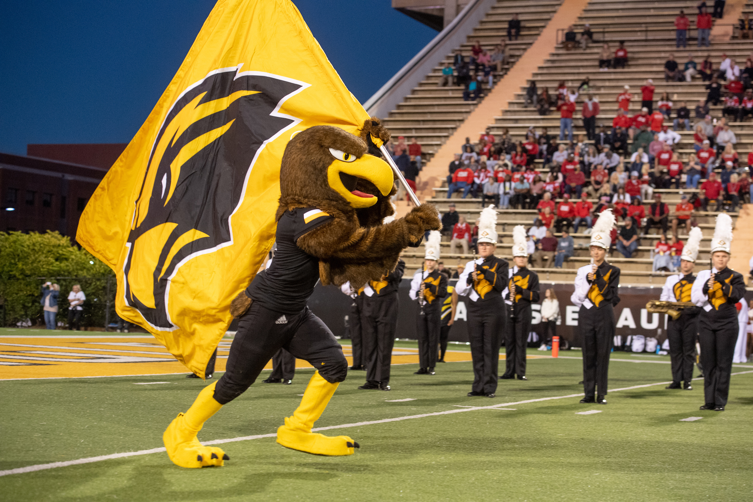 Seymour and The Pride of Mississippi